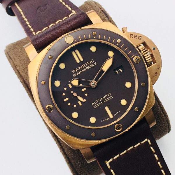 Panerai Submersible automatic 47mm watch brown - Image 2