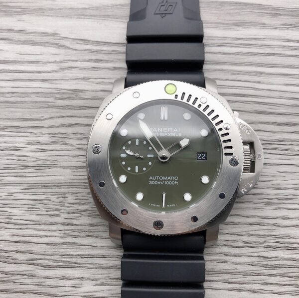 Panerai Submersible automatic 47mm watch (green with black strap)