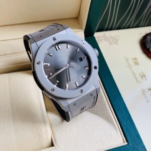 Hublot 42mm luxury watch Citizen movt