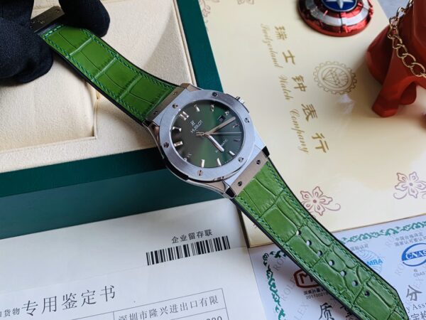 Hublot 42mm luxury watch Citizen movt (green) - Image 9