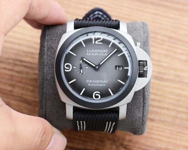 Panerai MARINA automatic 44mm watch