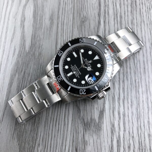 submariner hulk 116610LV-97200 Japan movt (black) - Image 2