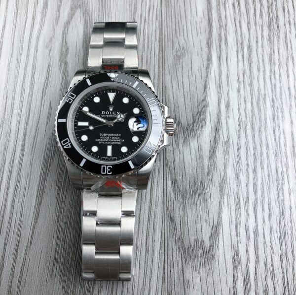 submariner hulk 116610LV-97200 Japan movt (black)