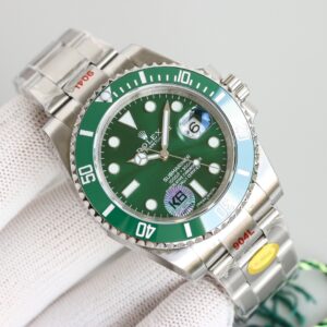 submariner hulk 116610LV-97200 Cal.3135 movt